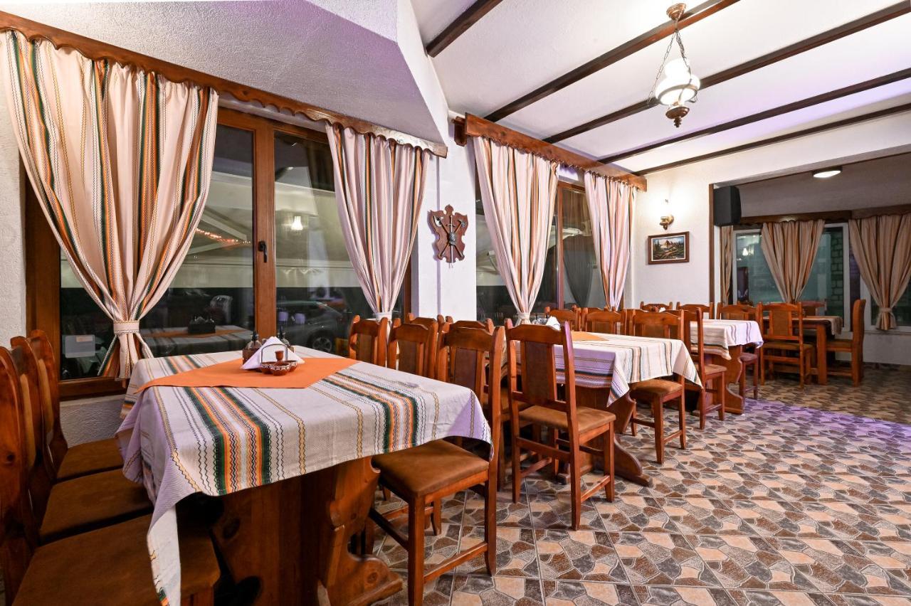 Хотел Феникс TsTschepelare Exterior foto